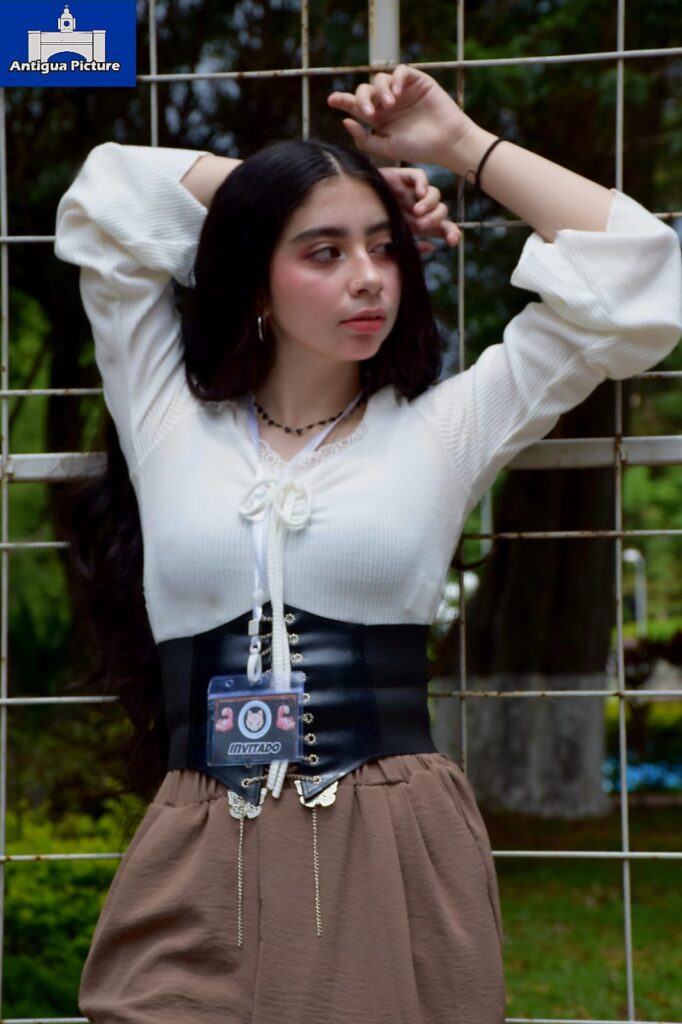 Sesión Festival Asiático 2026 1 - Modelo y Tiktoker de Guatemala ELY SARAVIA - SESION FOTOGRAFICA EN FESTIVAL ASIATICO GUATEMALA 2026
